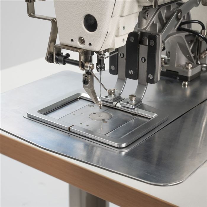 Šicí stroj Garudan GSS/B-0906H-22 (komplet)